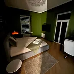 Appartamento Downtown - Maironis 10 *