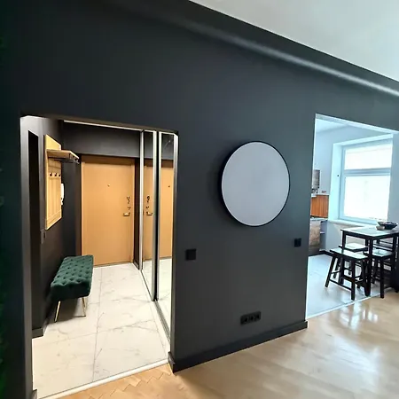 Downtown - Maironis 10 Διαμέρισμα Κάουνας