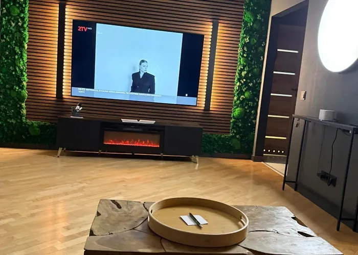 Downtown - Maironis 10